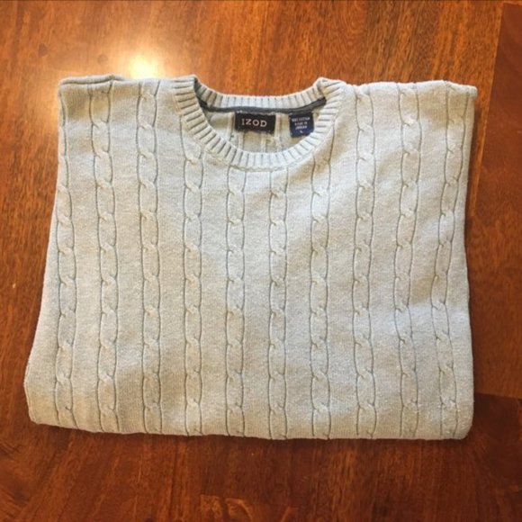 Izod Other - Green cableknit sweater